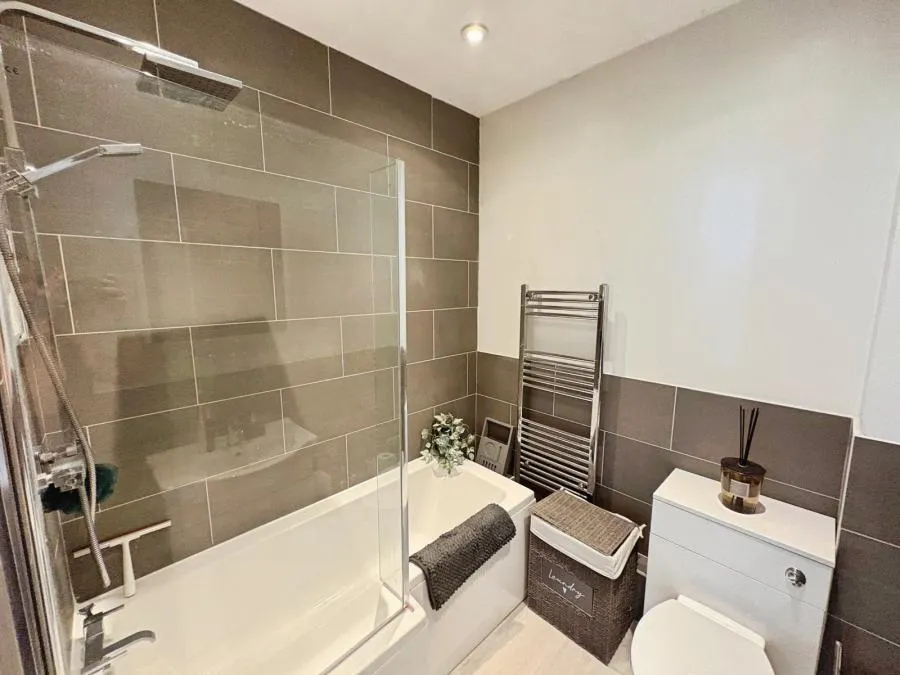 Holland Close, Loughborough, LE11, photo 11