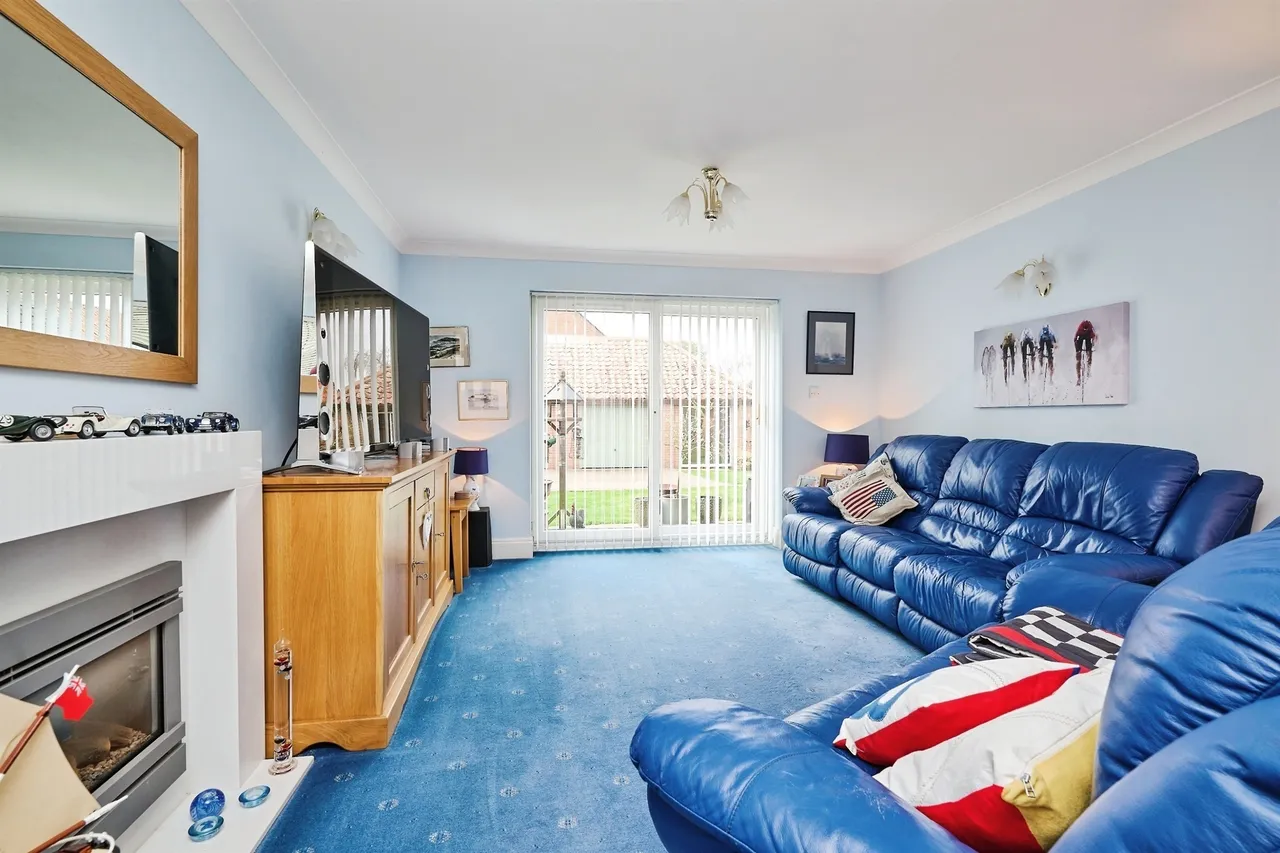 The Paddocks, Folksworth, PE7, photo 8