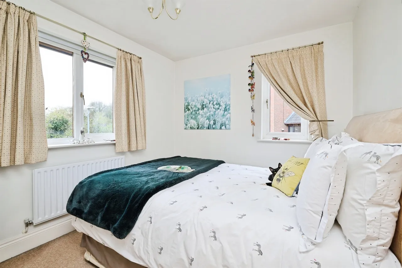 The Paddocks, Folksworth, PE7, photo 12