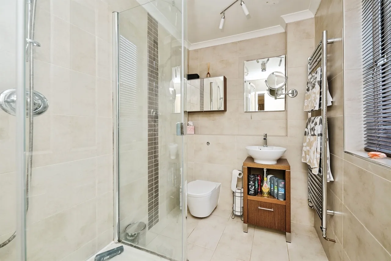 The Paddocks, Folksworth, PE7, photo 15
