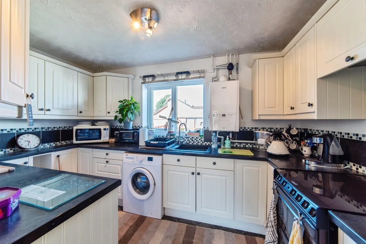 Osborn Way, Heckington, Sleaford, photo 3