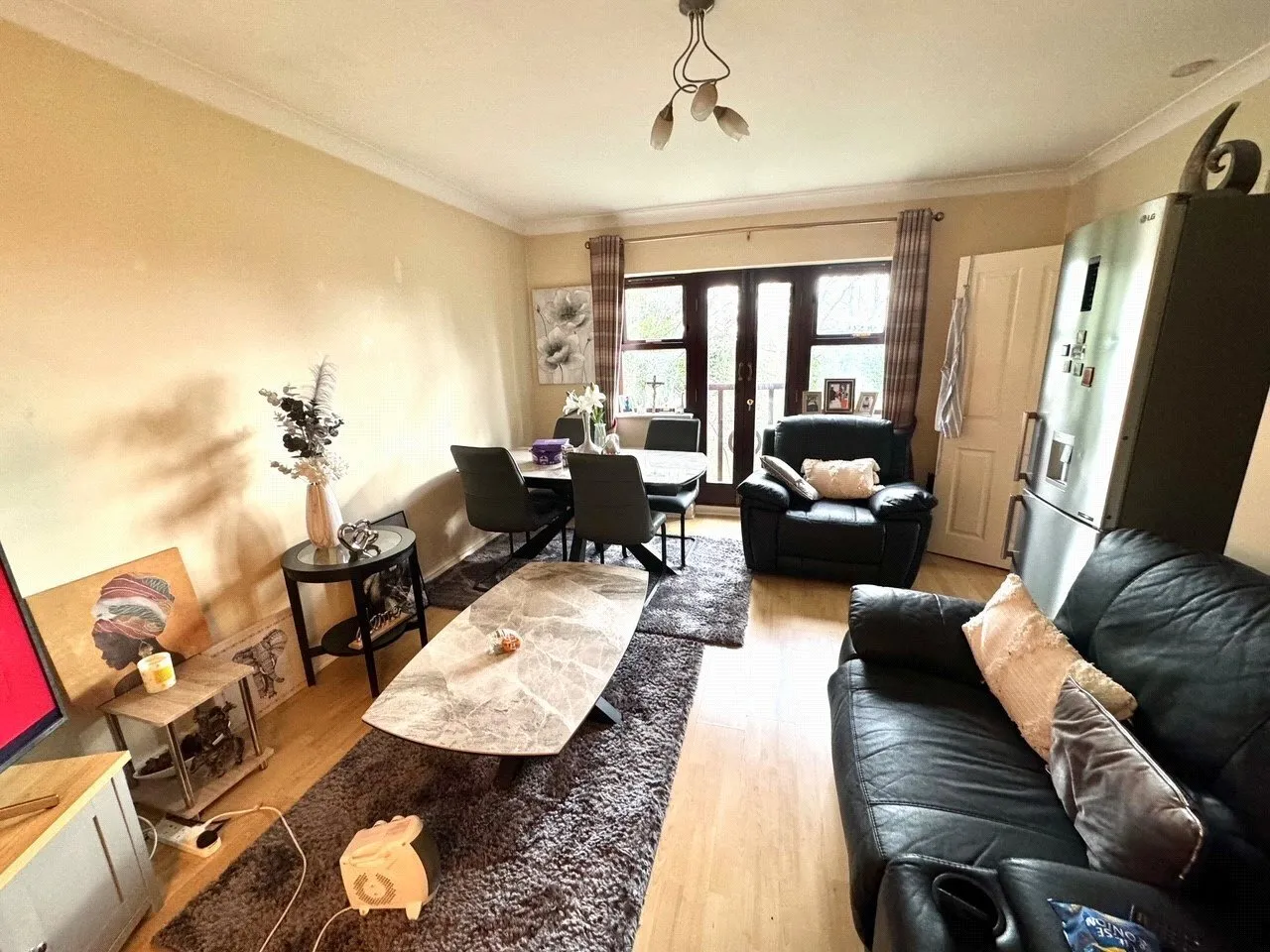 Cliff Villa Court, Wakefield, West Yorkshire, WF1, photo 2