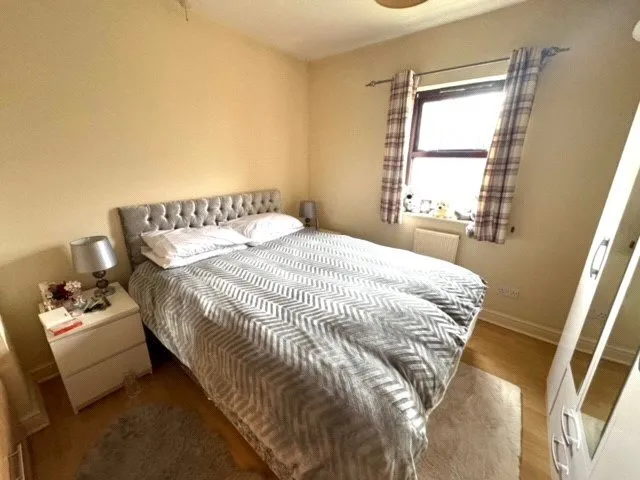 Cliff Villa Court, Wakefield, West Yorkshire, WF1, photo 6