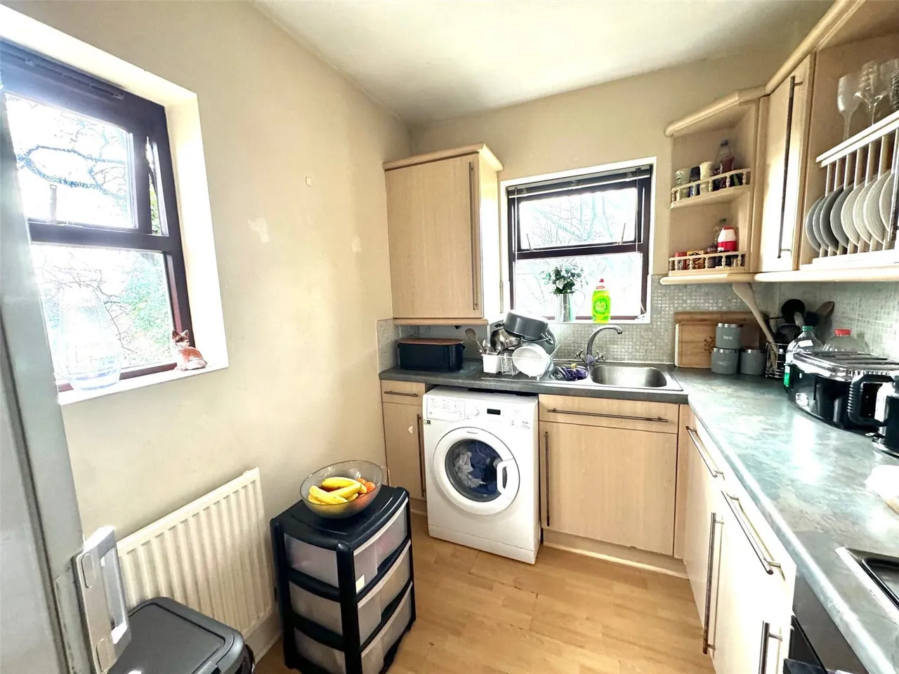 Cliff Villa Court, Wakefield, West Yorkshire, WF1, photo 3