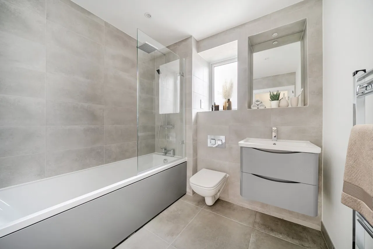 flat to rent — Croydon Road, Beckenham, BR3