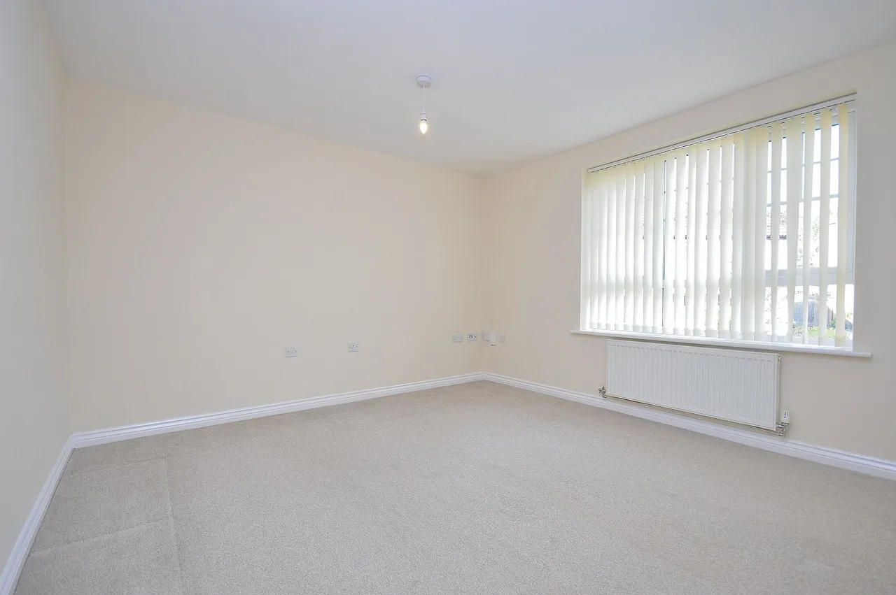 Lakeview Court, Little Billing, NORTHAMPTON, NN3 9GG, photo 2