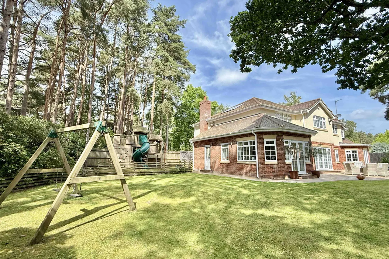 Avon Avenue, Avon Castle, BH24, photo 25