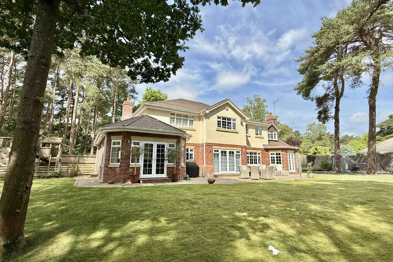 Avon Avenue, Avon Castle, BH24, photo 24
