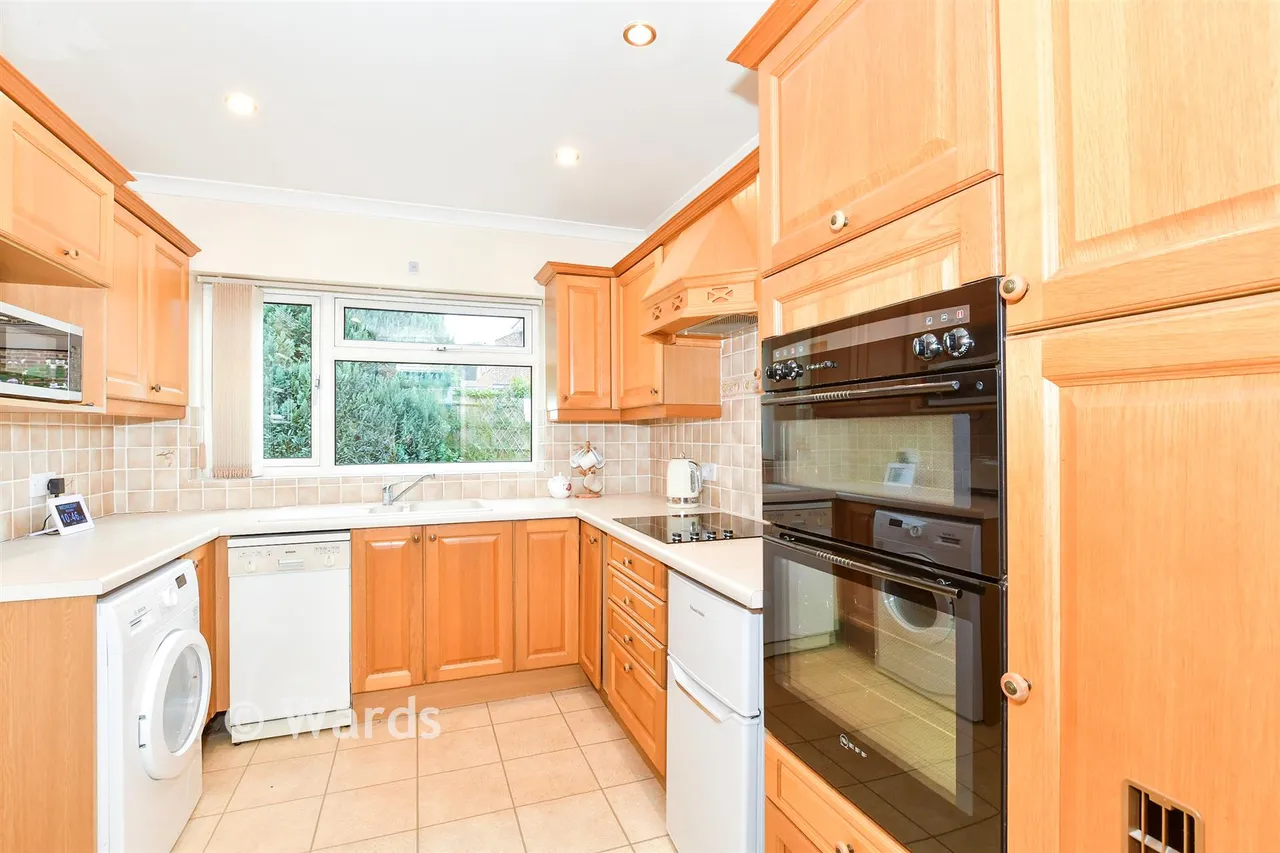 Lamberhurst Road, Maidstone, ME16, photo 12