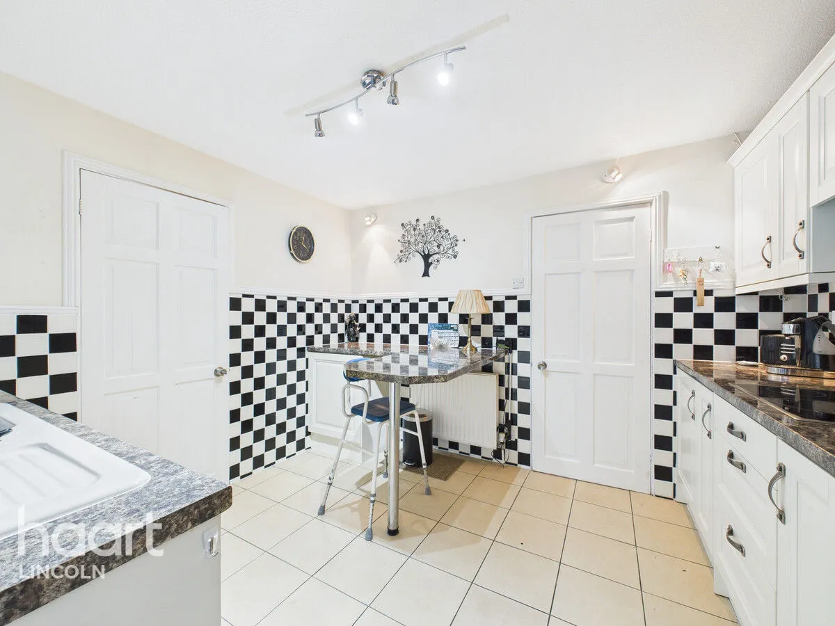 Meadow Way, Welton, LN2, photo 5