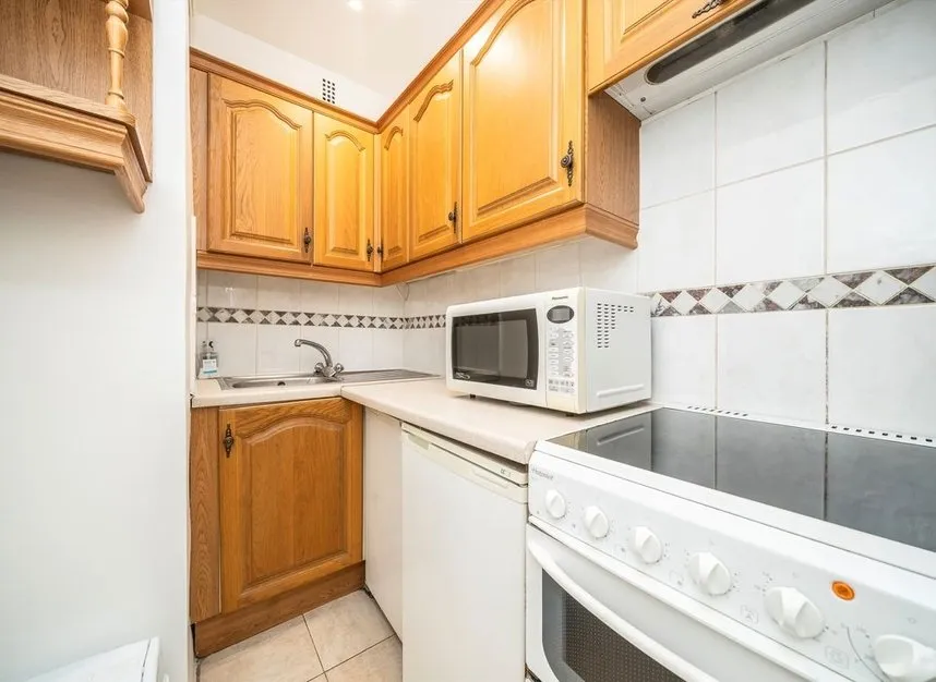 Woburn Place, Bloomsbury, WC1H, photo 6