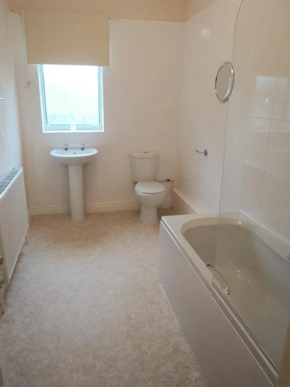 High Street, Saxilby, LN1, photo 9