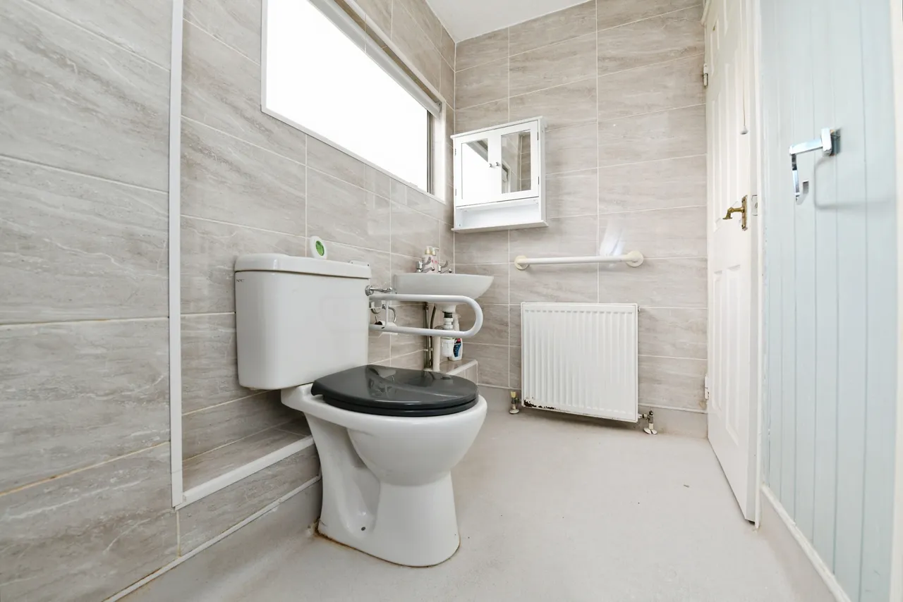 Kenneth Road, Basildon, SS13, photo 12