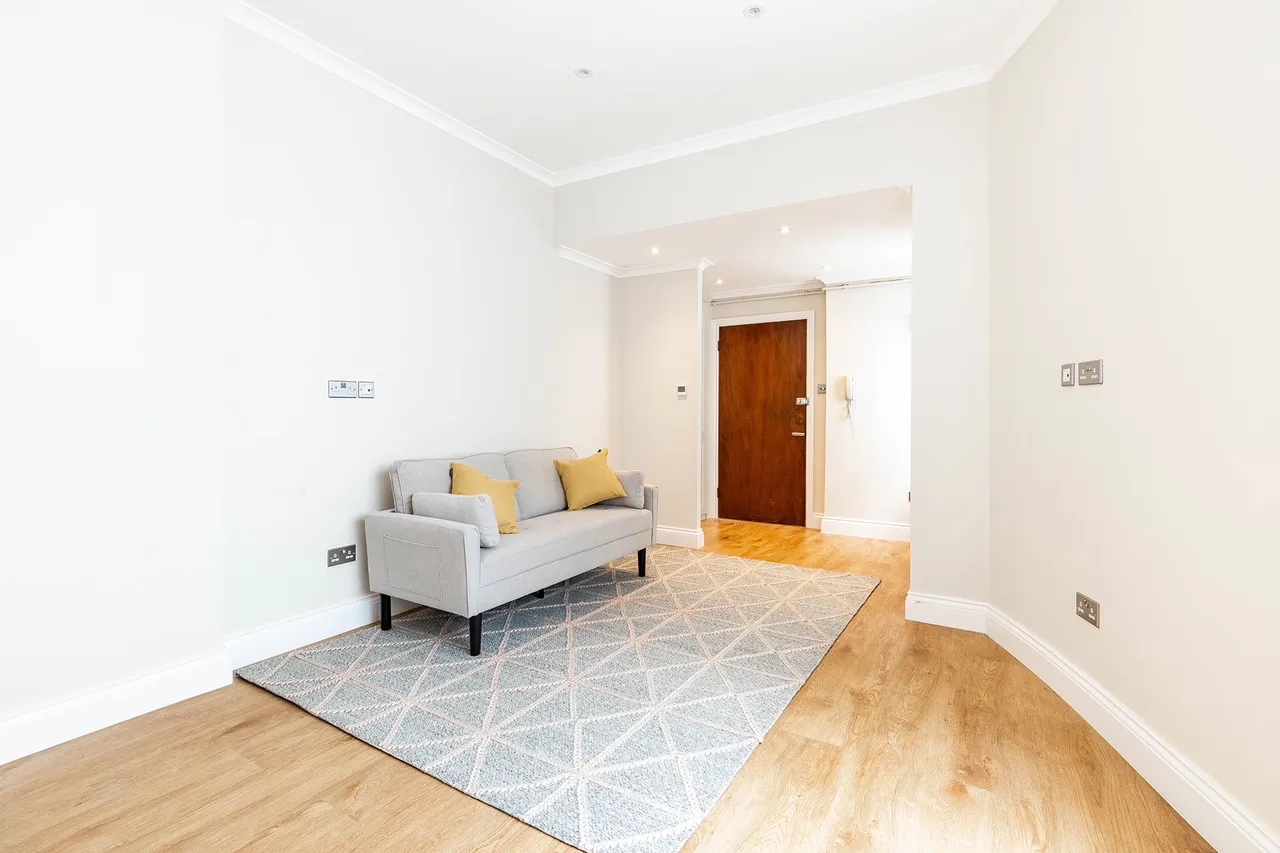 Gloucester Terrace, London, W2, photo 7