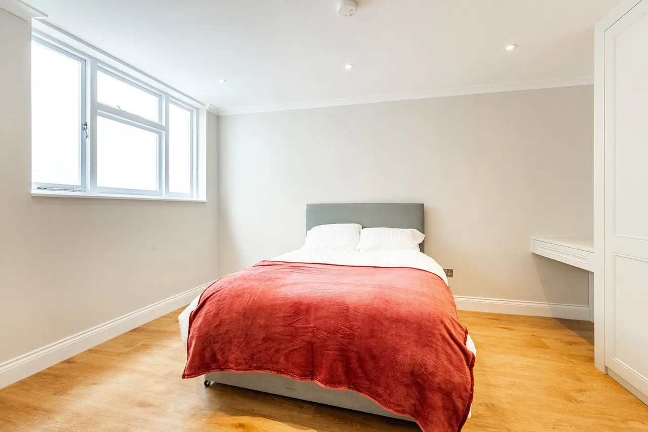 Gloucester Terrace, London, W2, photo 8