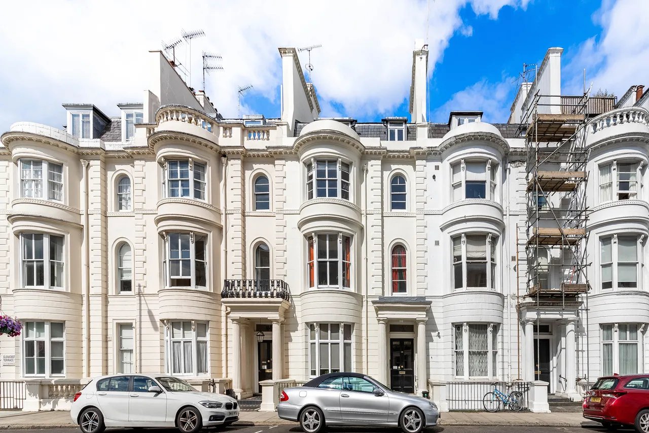 Gloucester Terrace, London, W2, photo 13