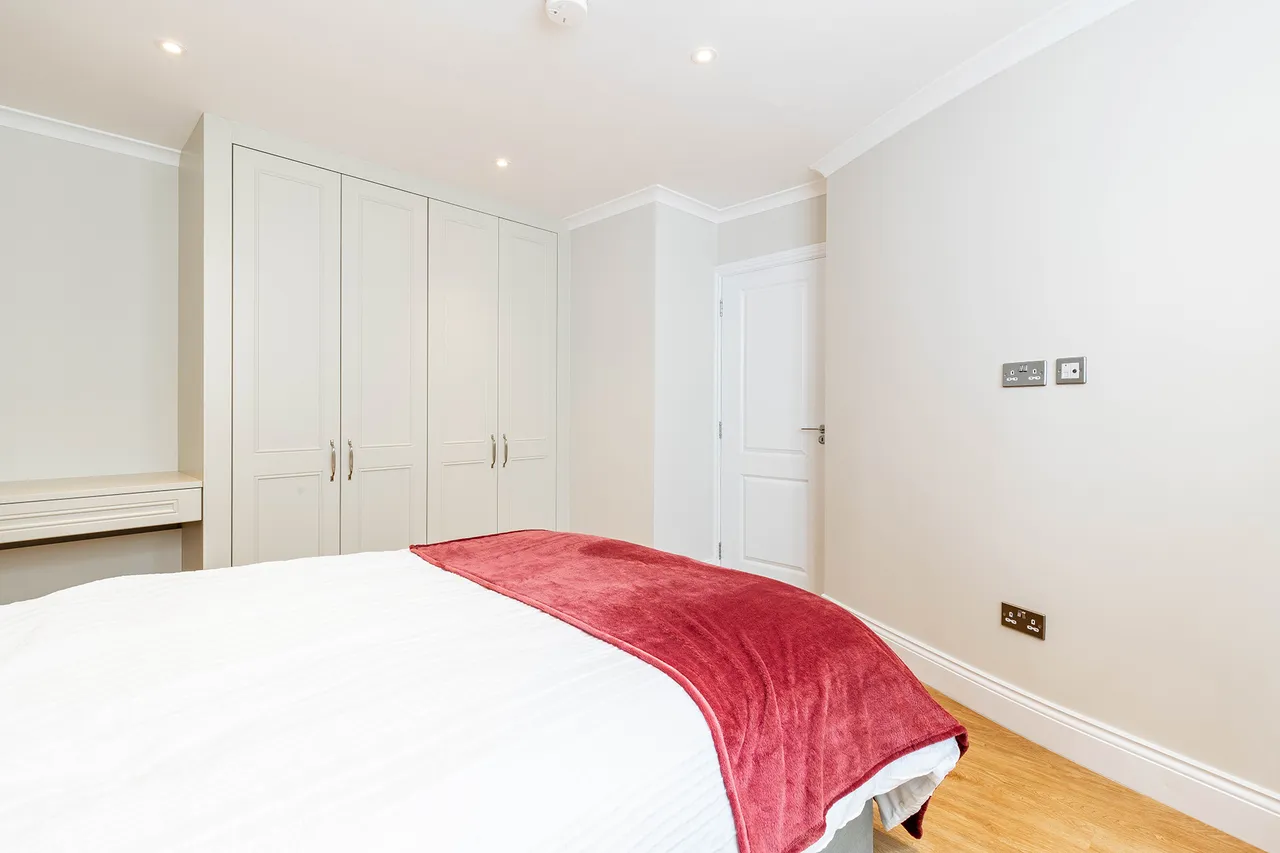 Gloucester Terrace, London, W2, photo 10
