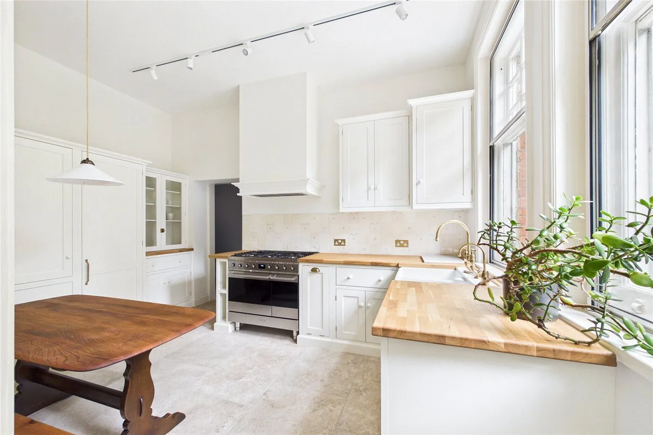 Ambleside Avenue, London, SW16, photo 11