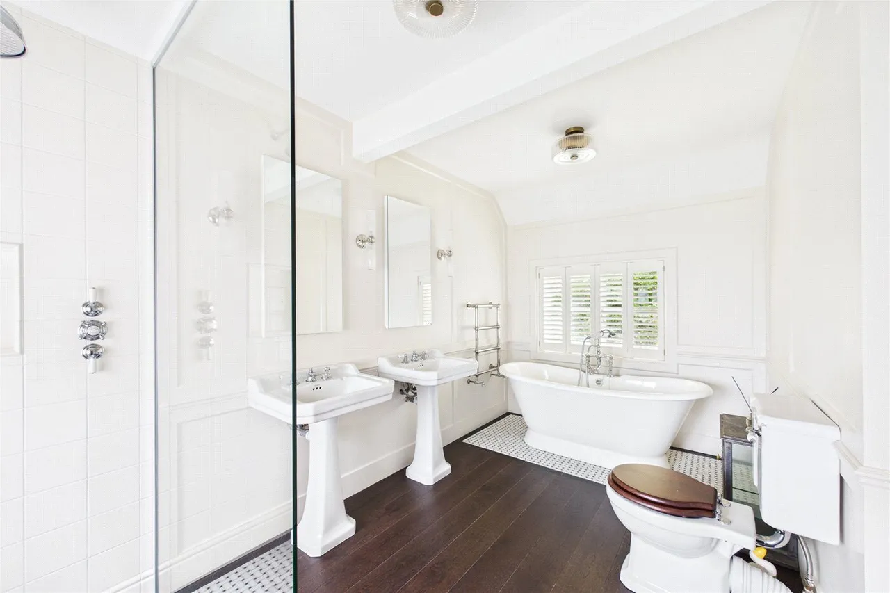 Ambleside Avenue, London, SW16, photo 26
