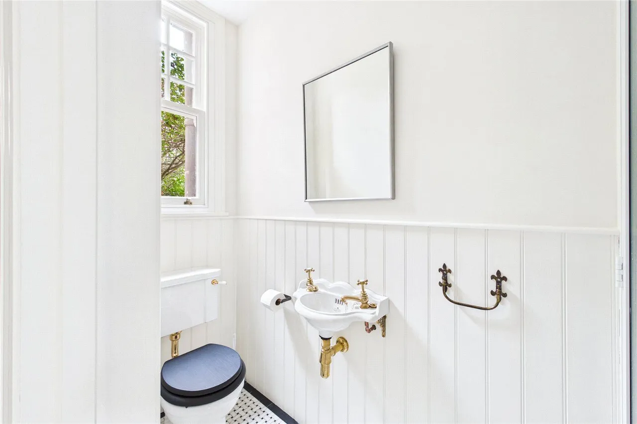 Ambleside Avenue, London, SW16, photo 15