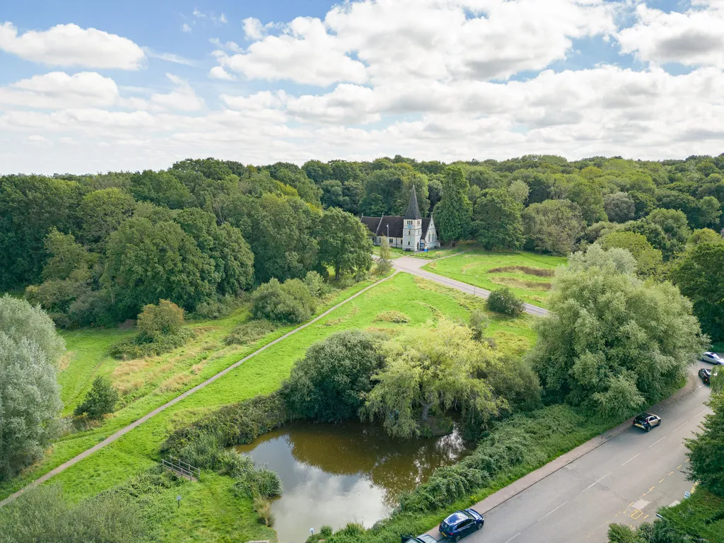 Westlees Close, North Holmwood, RH5, photo 12