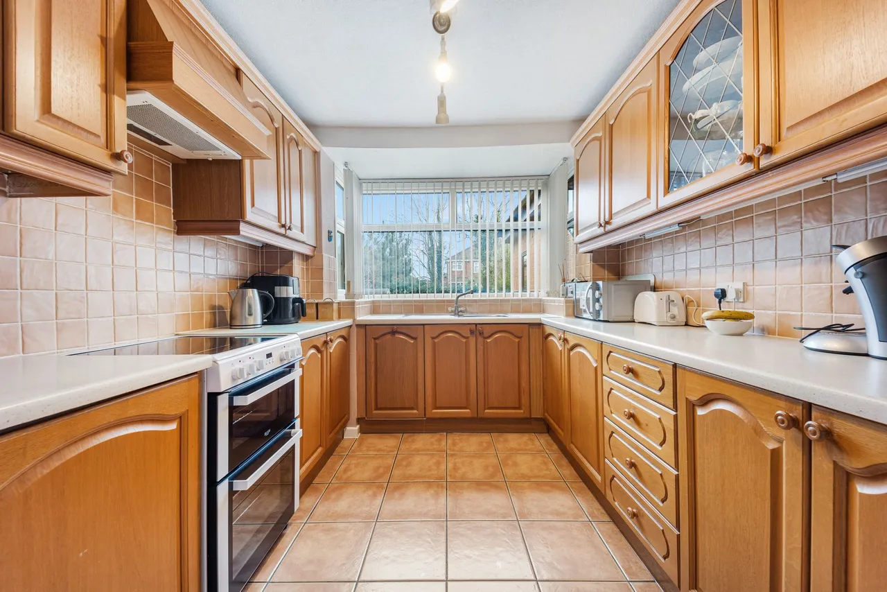 Hayman Avenue, Leigh, Leigh, WN7 3UF, photo 5
