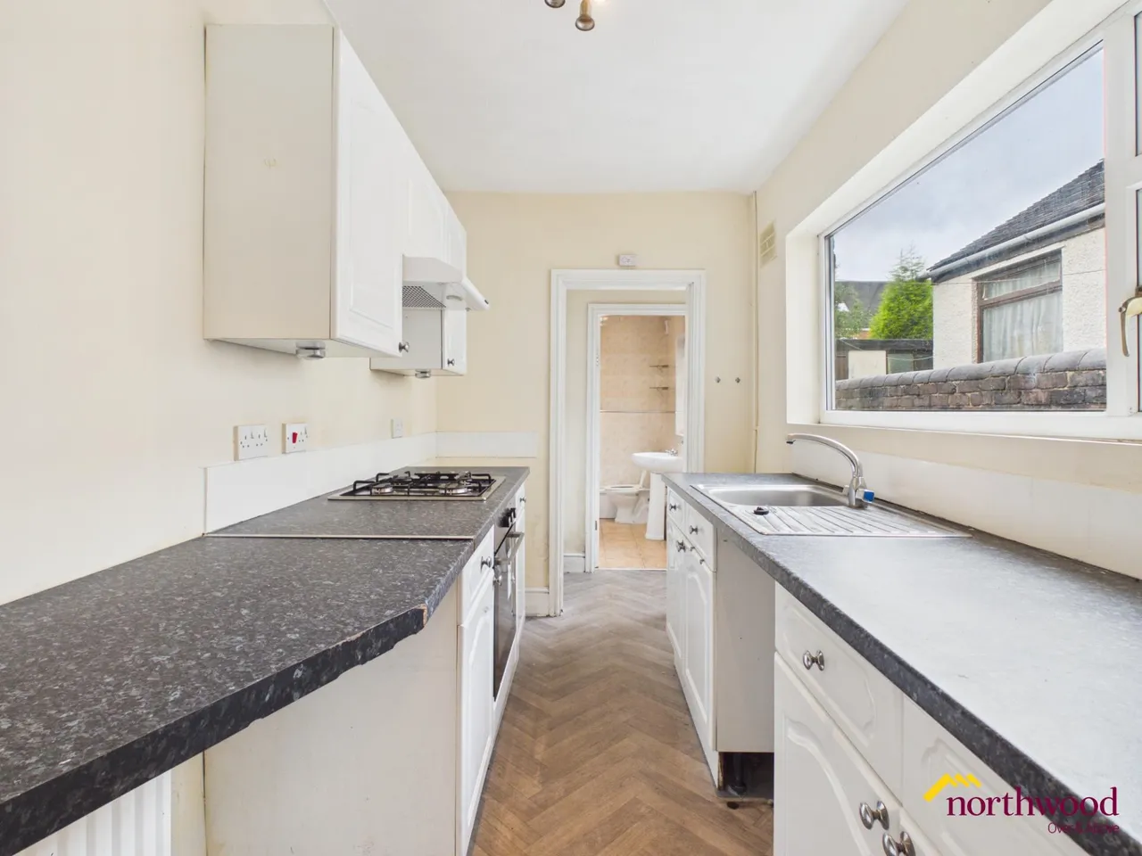 Heaton Terrace, Porthill, ST5, photo 4