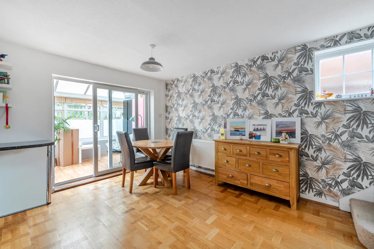 Croydon Road, Caterham, CR3, photo 9