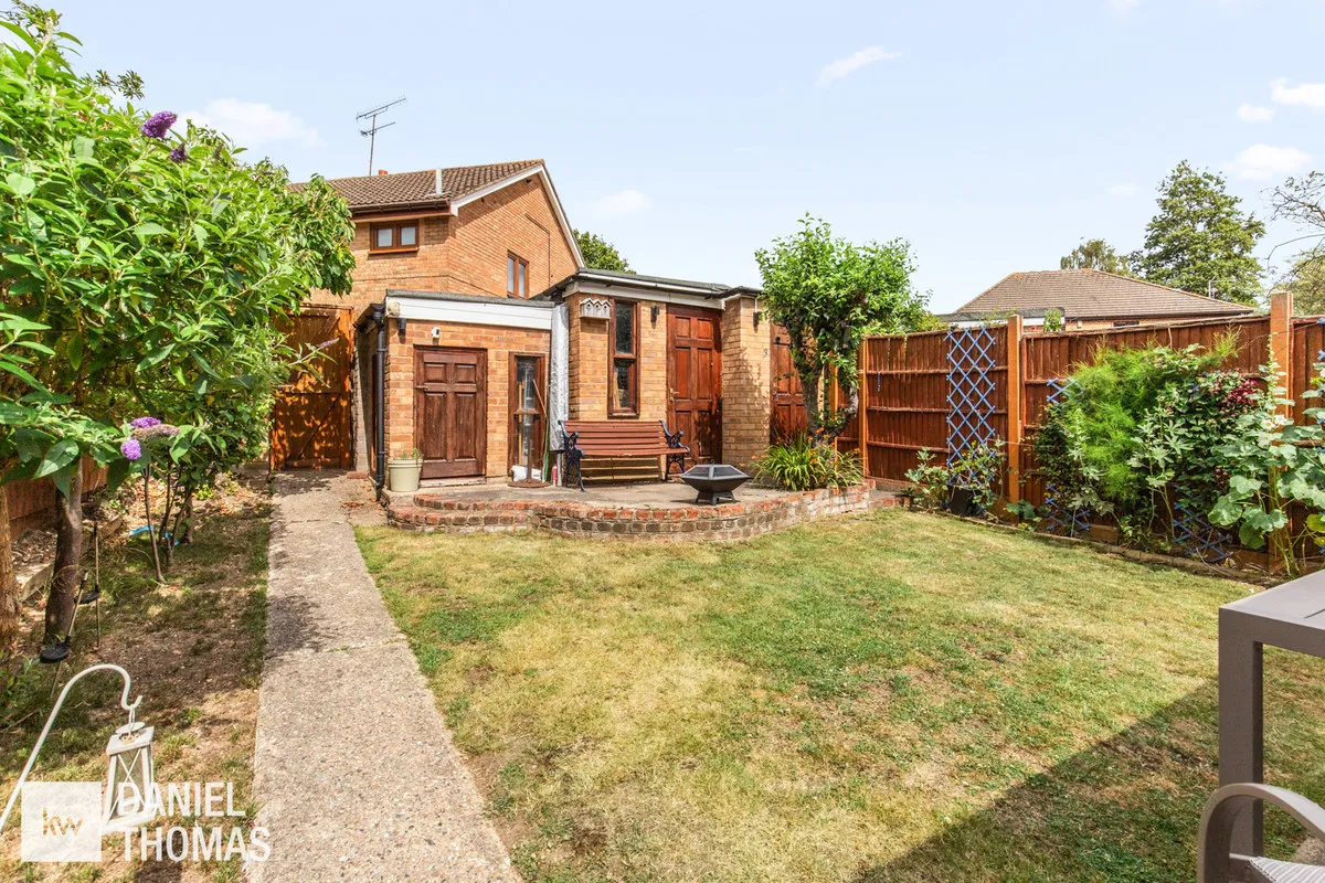 Chequers Walk, Waltham Abbey, EN9, photo 23