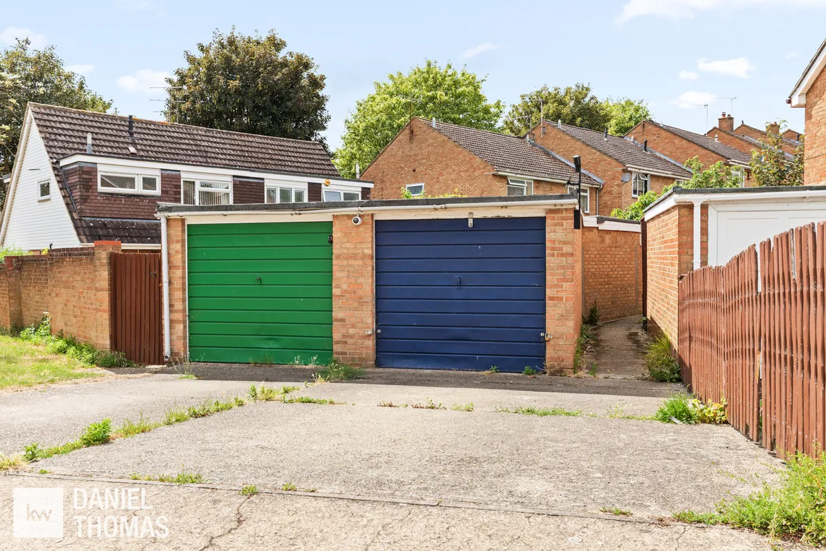 Chequers Walk, Waltham Abbey, EN9, photo 27