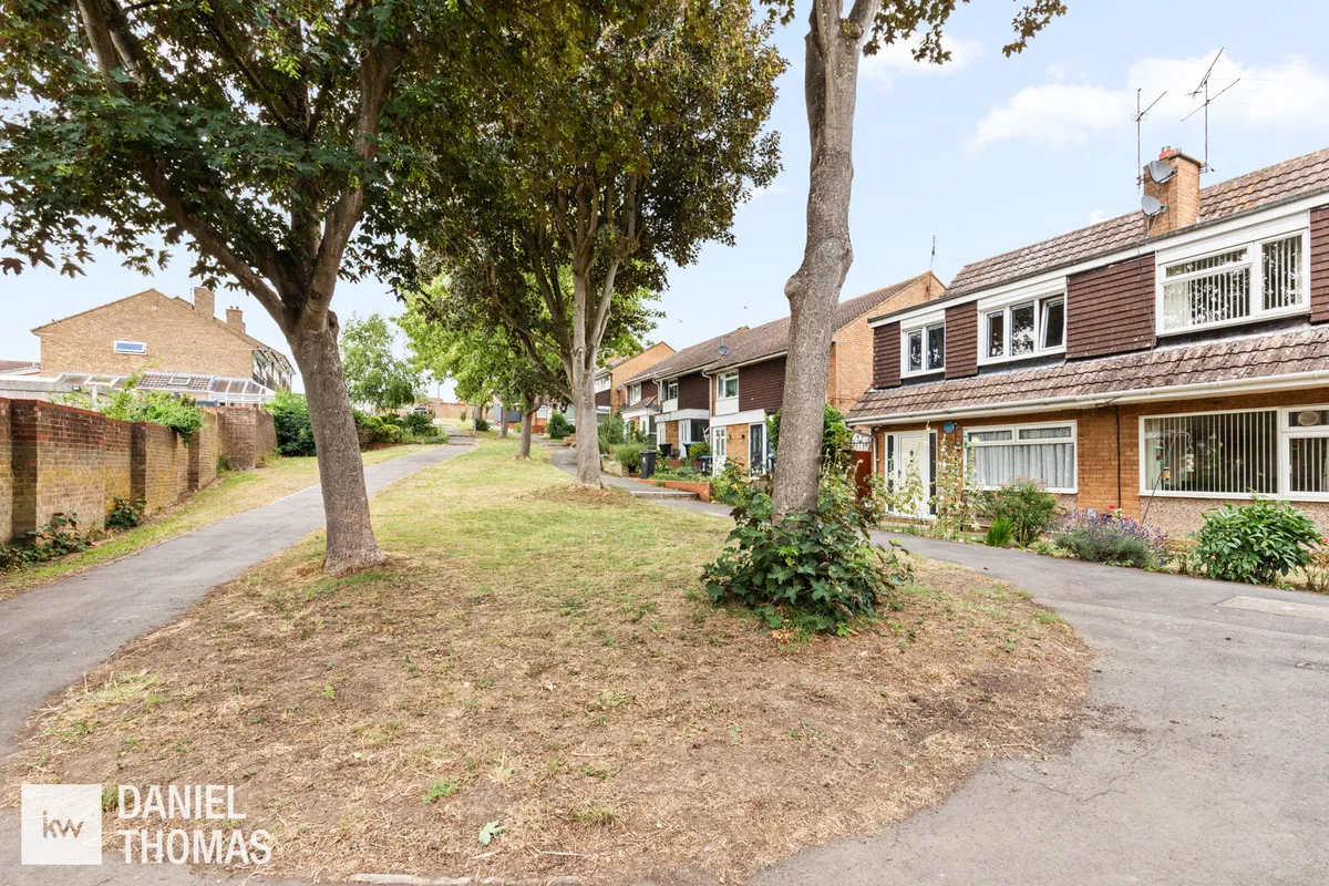 Chequers Walk, Waltham Abbey, EN9, photo 30