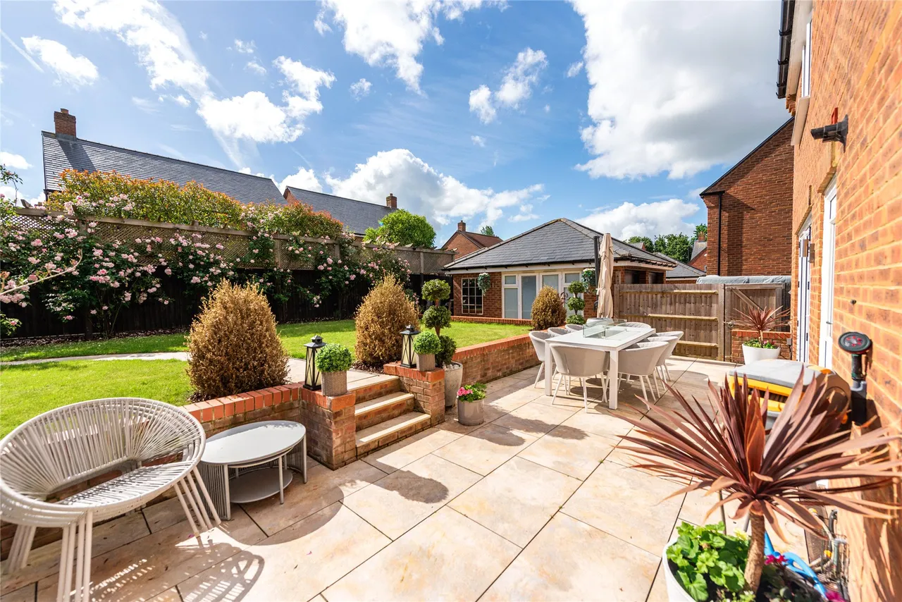 Becketts Lane, Steeple Claydon, MK18, photo 5