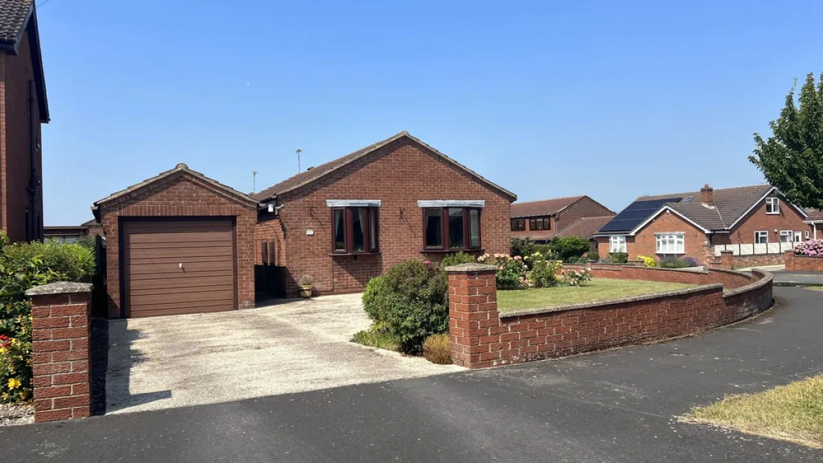 Holme Drive, Burton Upon Stather, photo 11