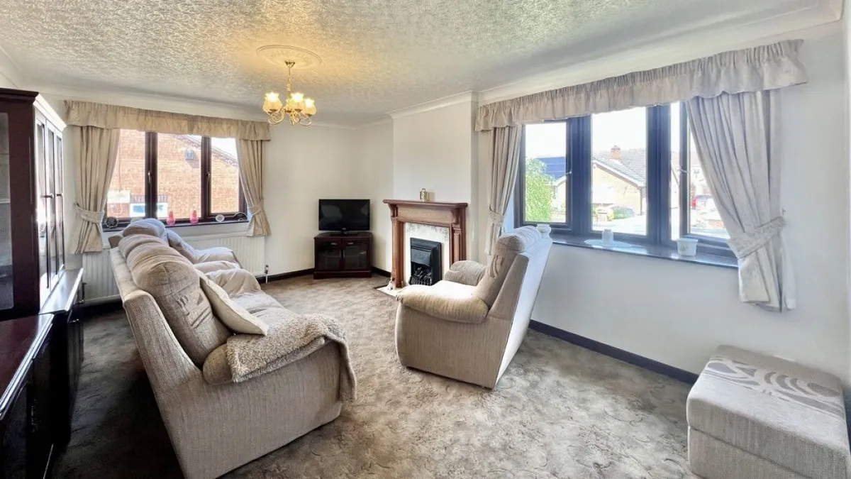 Holme Drive, Burton Upon Stather, photo 2