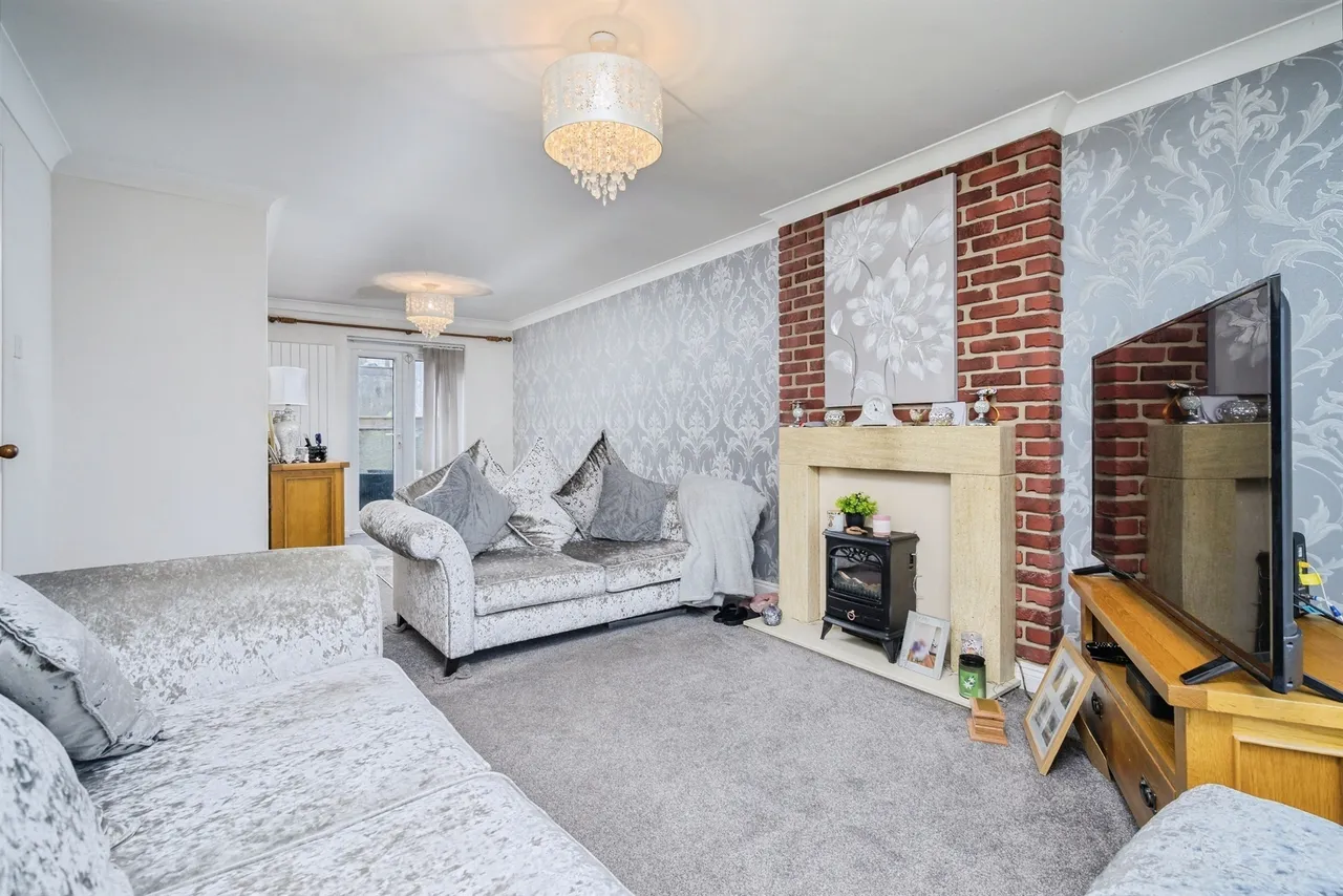 Wensum Close, Plymouth, PL7, photo 2