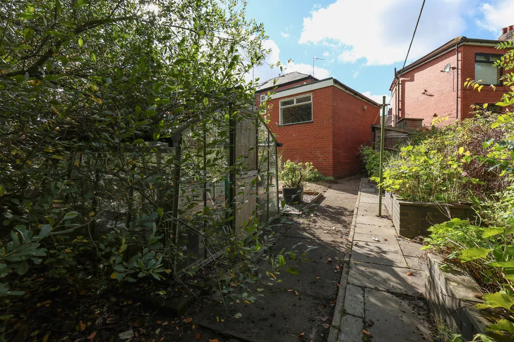 Moss Avenue, Rochdale, OL16, photo 20