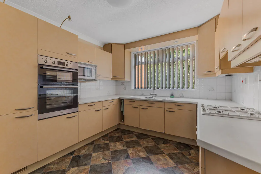 Moss Avenue, Rochdale, OL16, photo 7