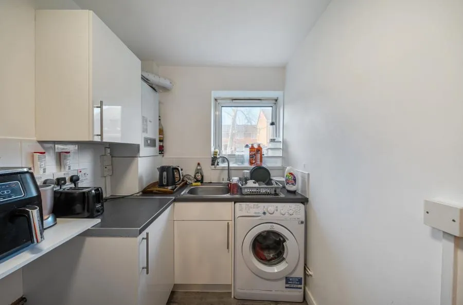 Proctor Close, Southampton, SO19, photo 12