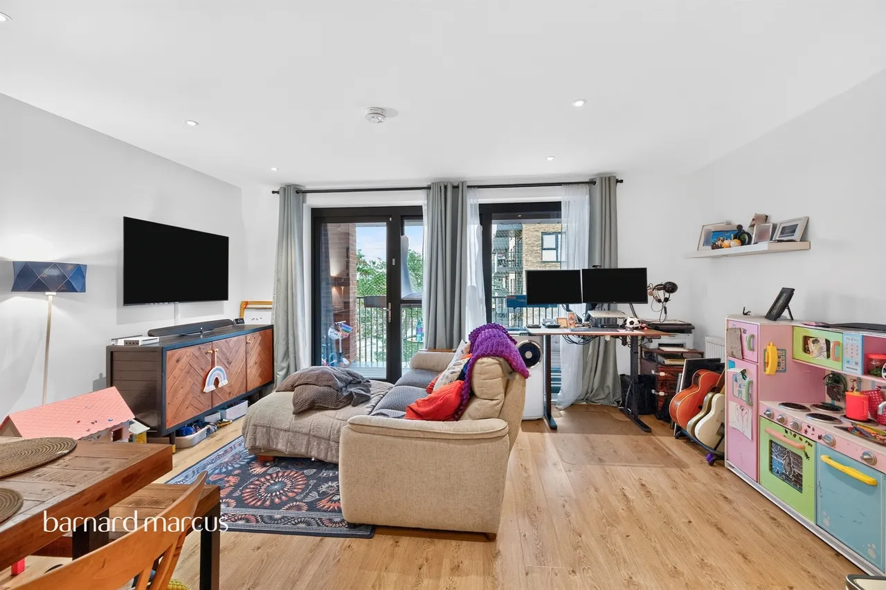 Tewkesbury Road, London, W13, photo 4