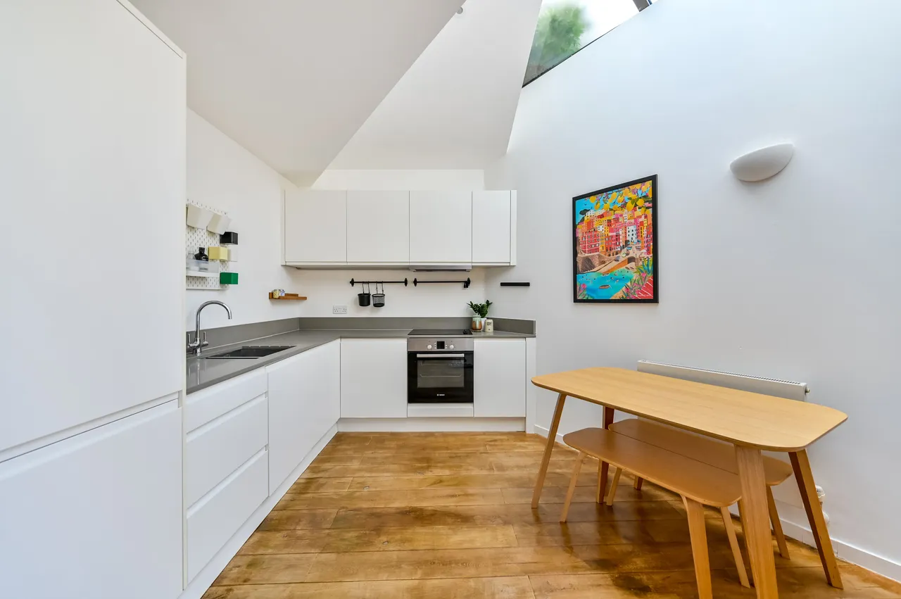 Flat 3, 1a Vicarage Road, Kingston Upon Thames, photo 3