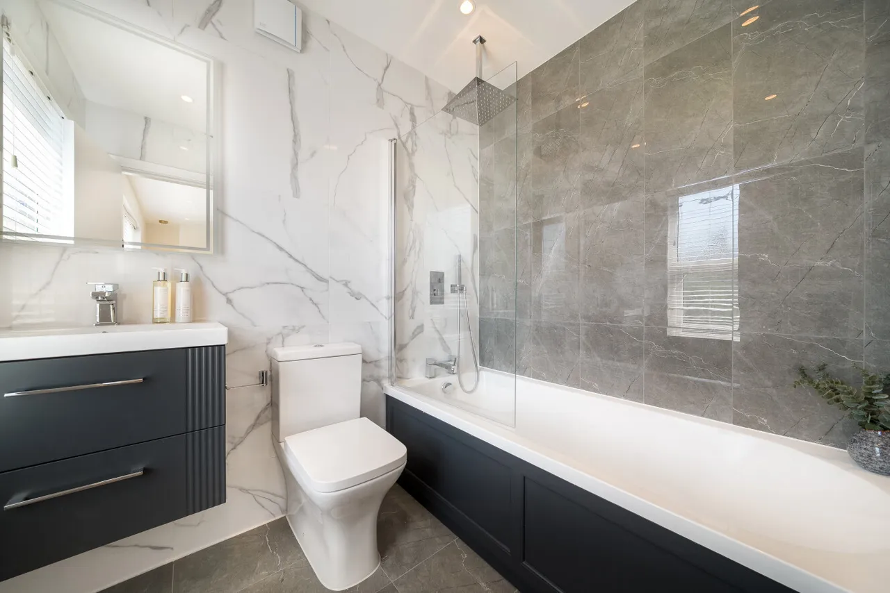 Durham Road, Raynes Park, London, SW20, photo 8