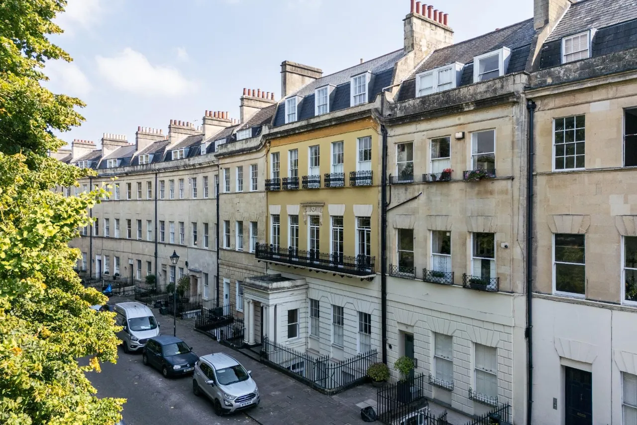 Grosvenor Place, Bath, BA1, photo 2