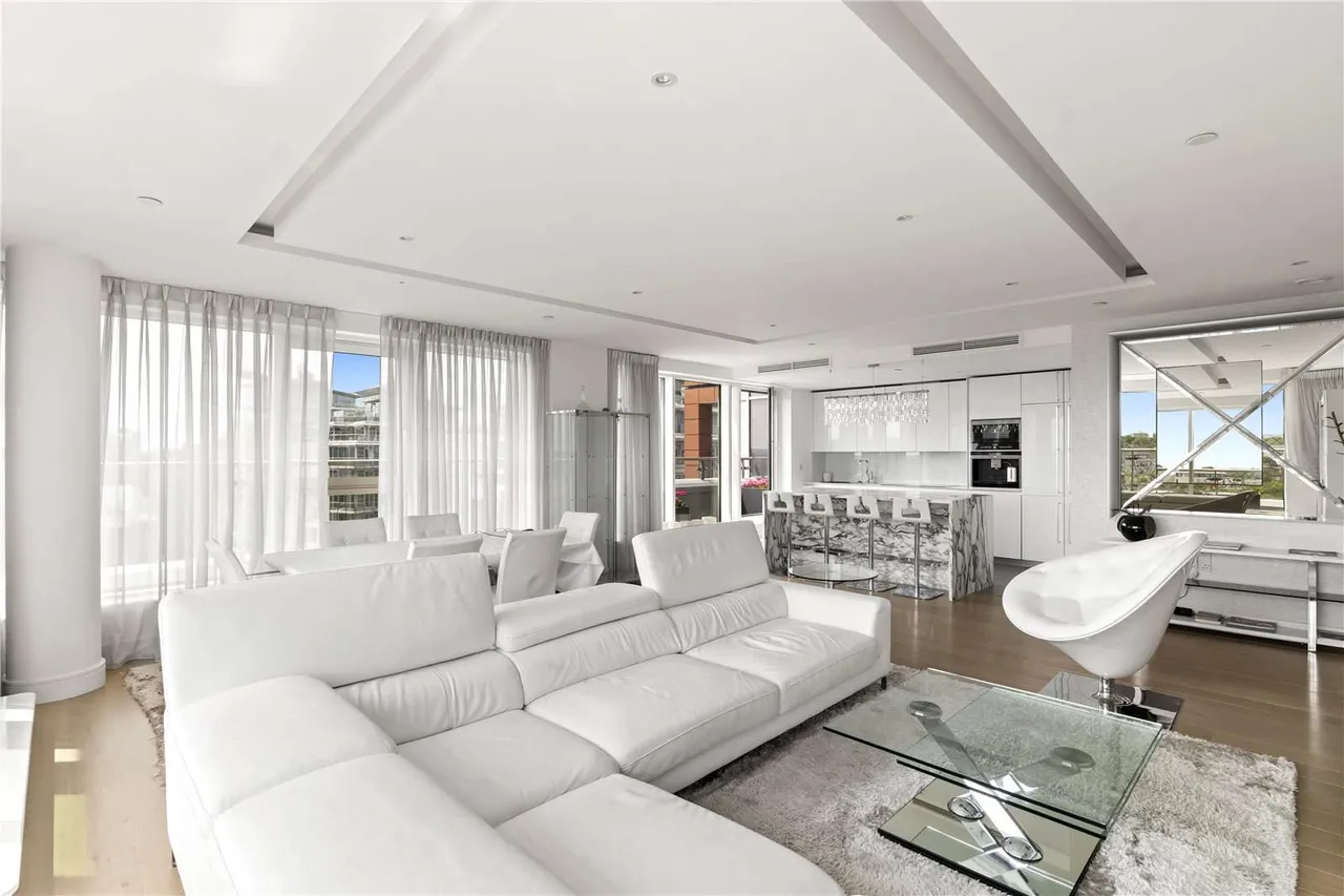 Juniper Drive, London, SW18 1FX, photo 2