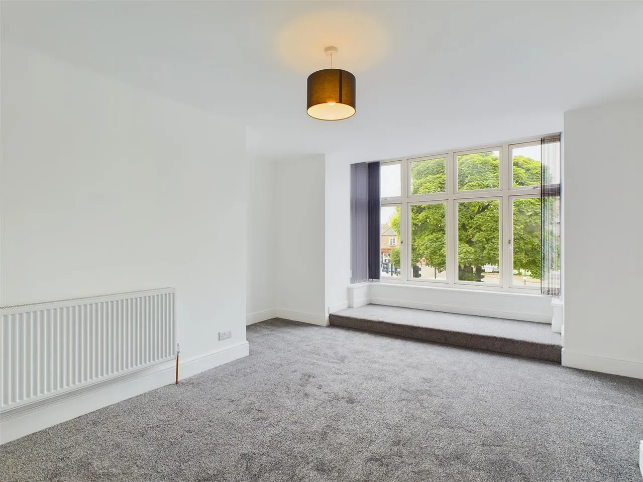 Scarsdale Place, Buxton, photo 4