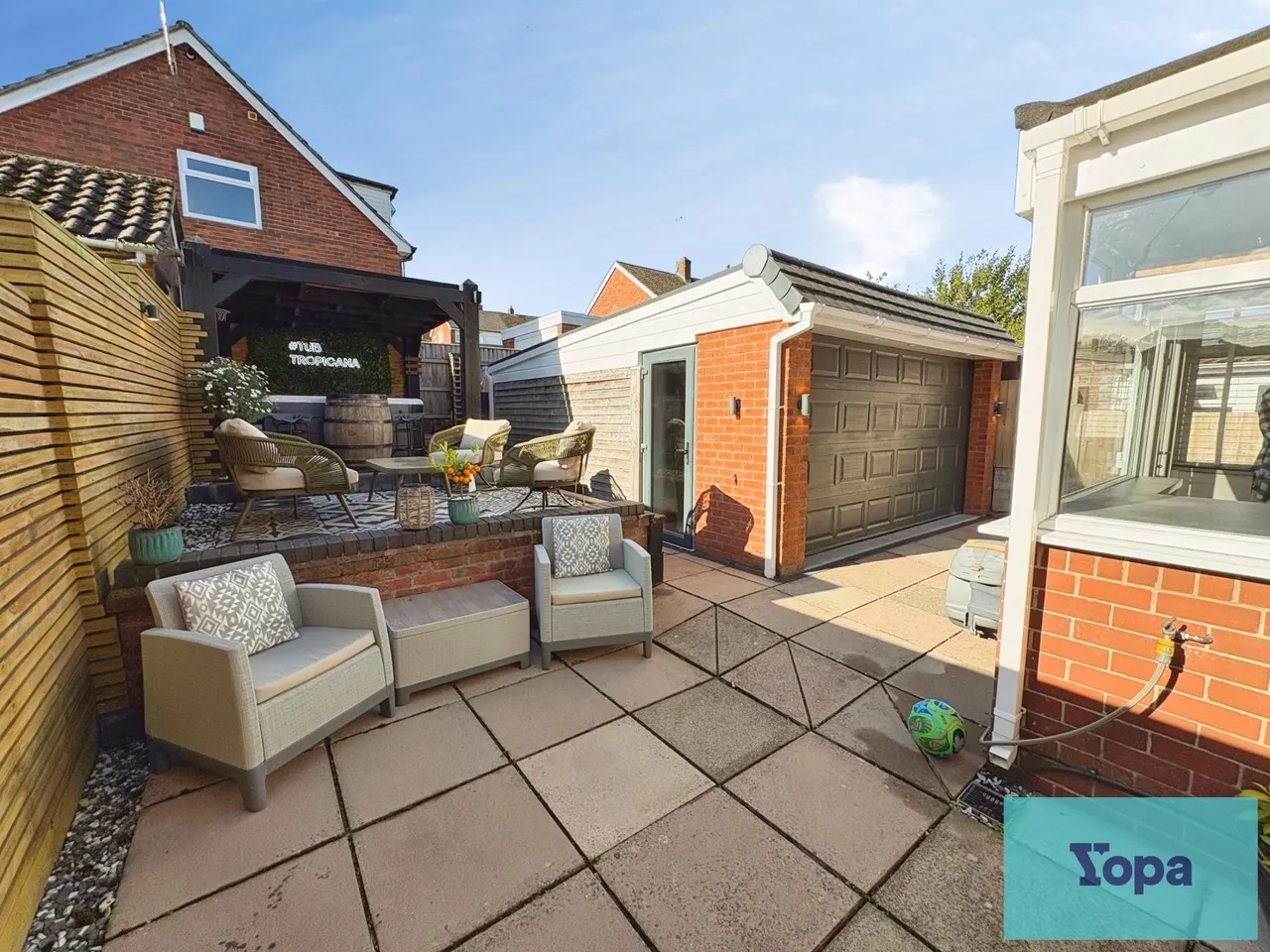 Diamond Close, Meir Heath, ST3, photo 3
