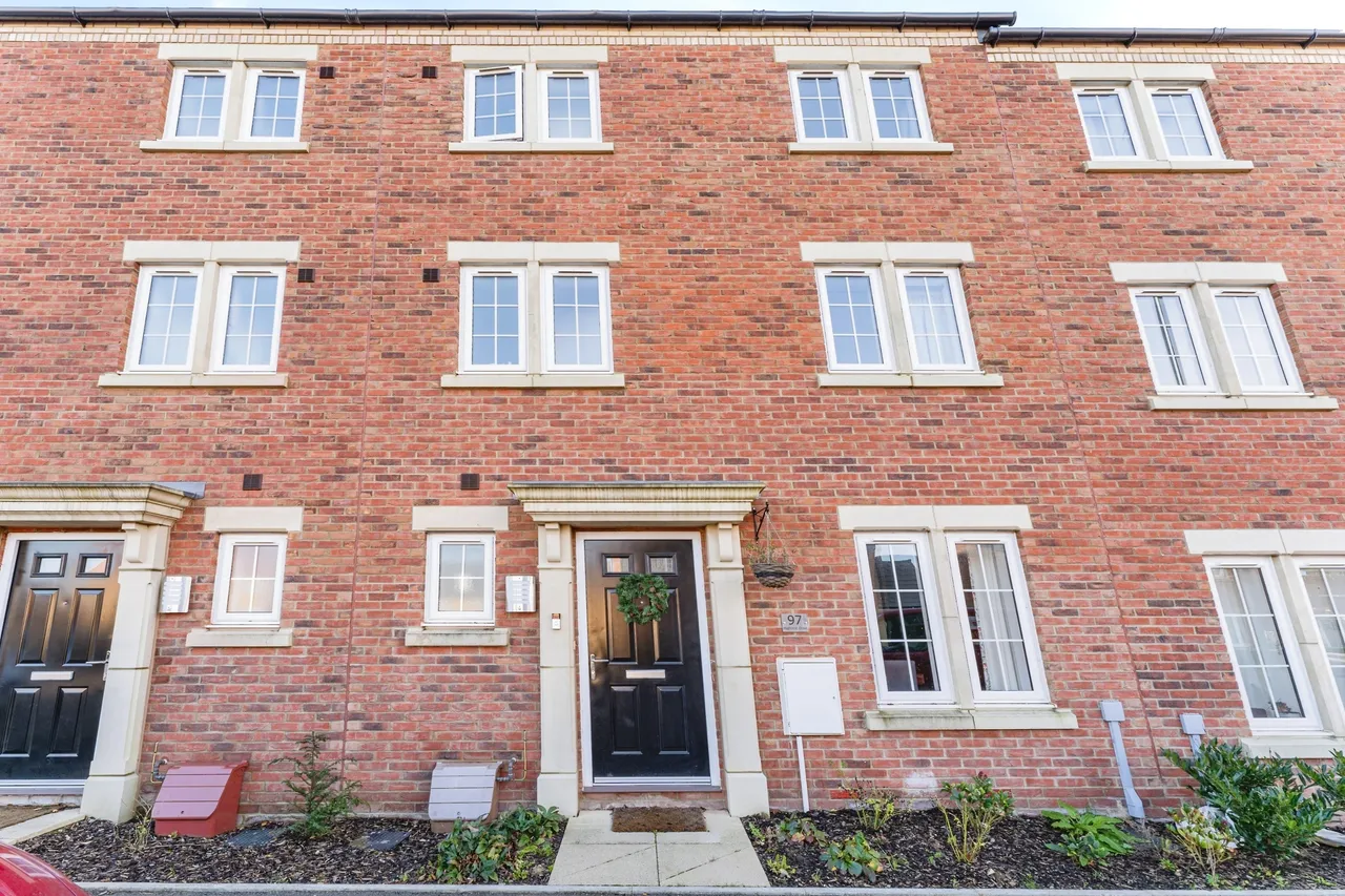 Highfield Drive, Ely, CB6, photo 15