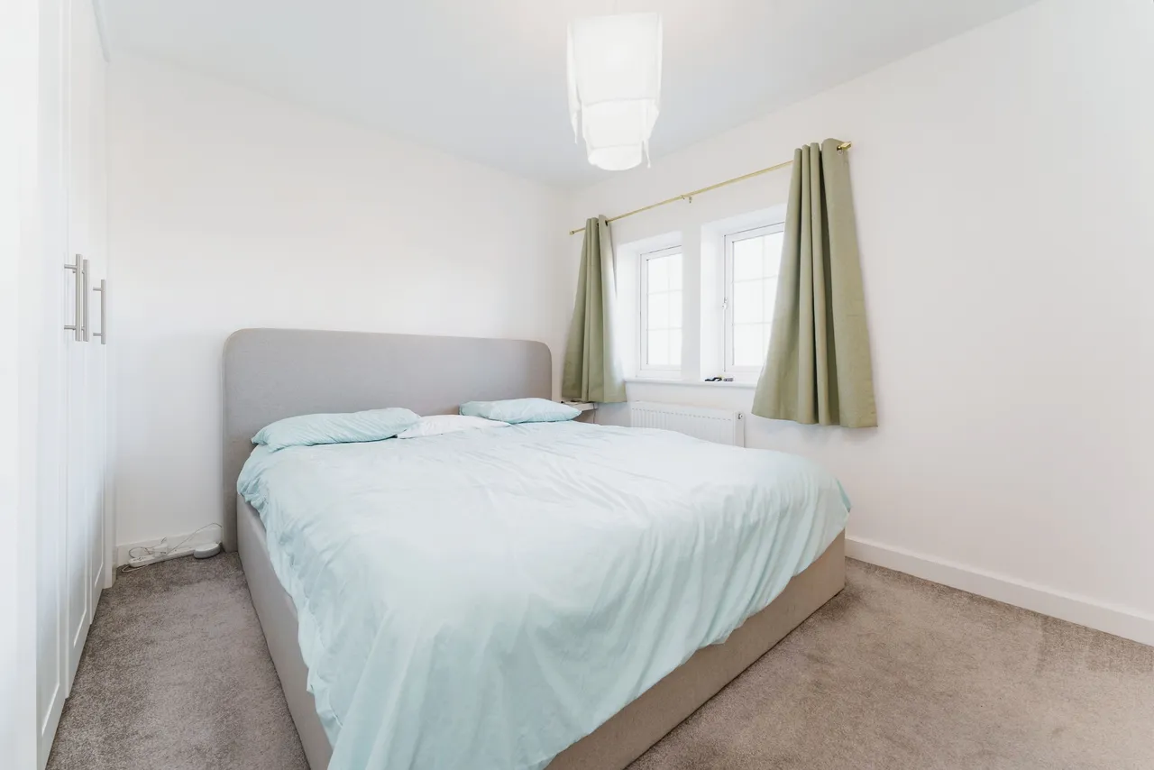 Highfield Drive, Ely, CB6, photo 12