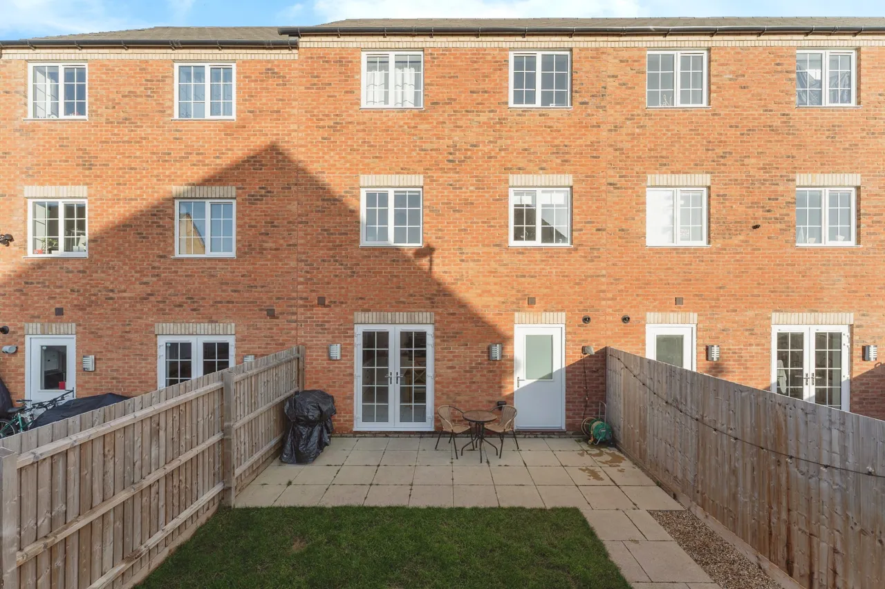 Highfield Drive, Ely, CB6, photo 14