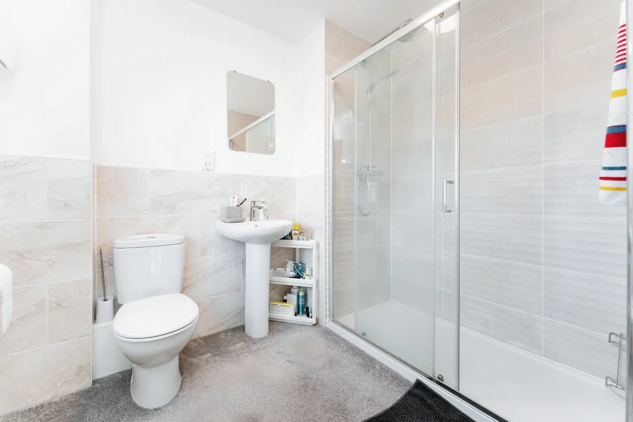 Highfield Drive, Ely, CB6, photo 13