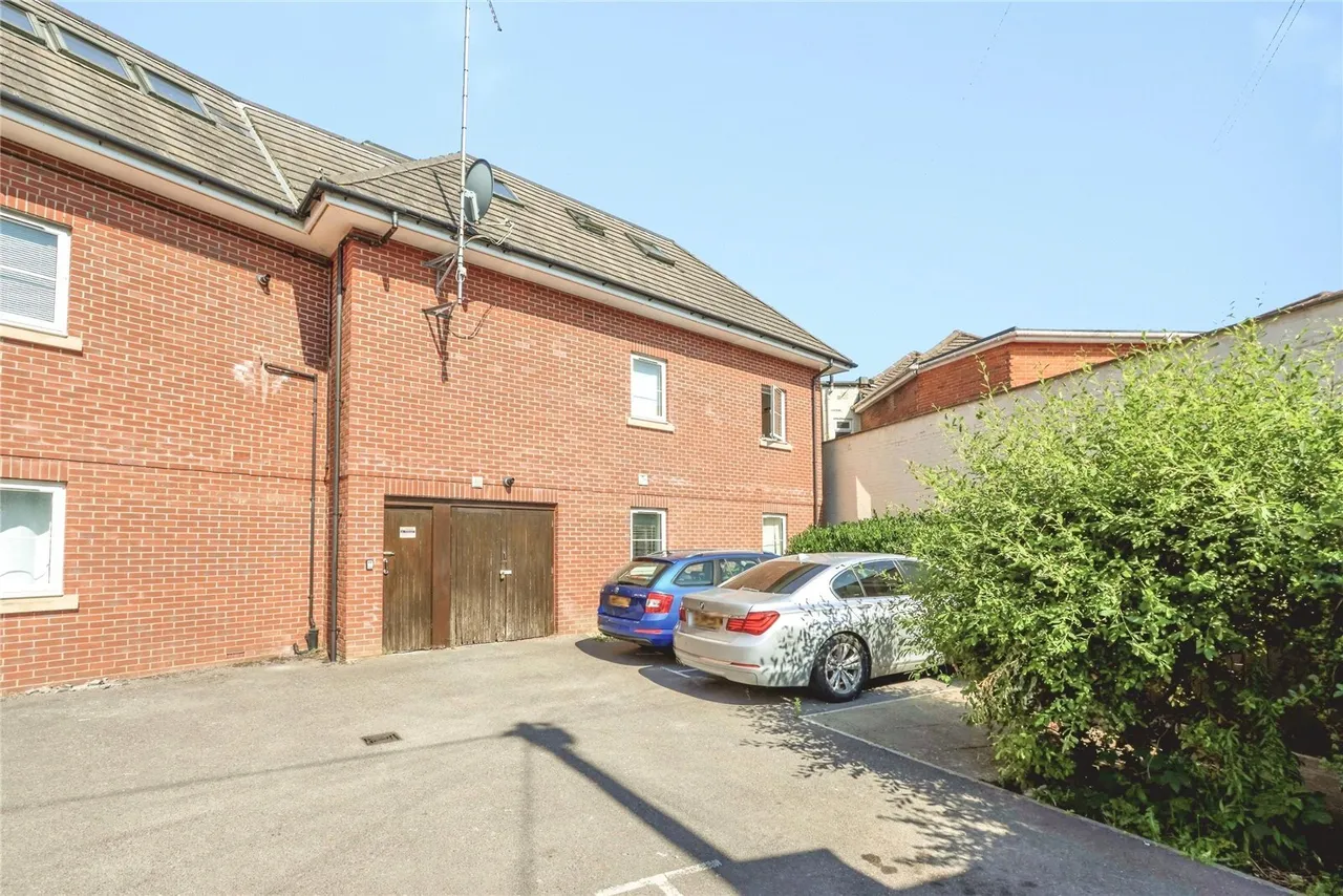 Hankinson Road, Charminster, BH9, photo 2